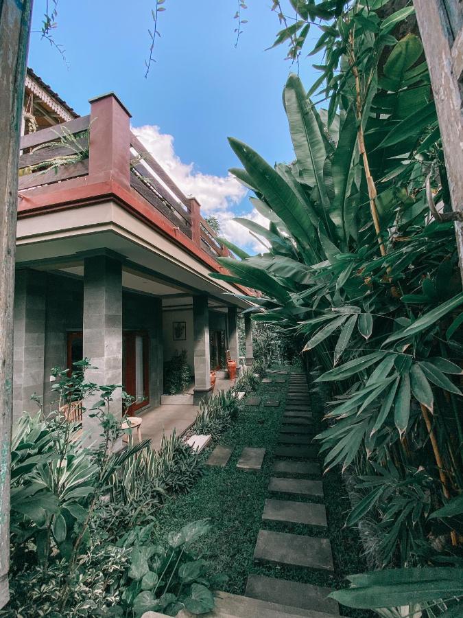 Umah Kayu Ubud Exterior photo